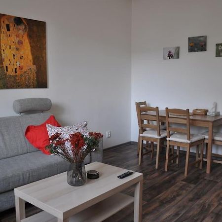 Apartment In Praha 3 Exterior foto
